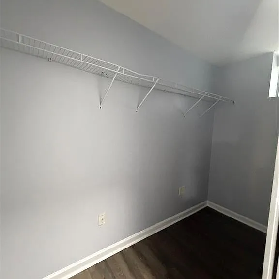 3336 Camelot Dr — Photo 50