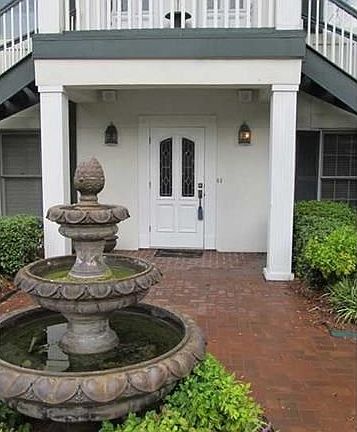 2nd image of 9 Golf Villa Dr