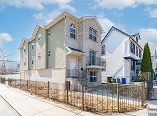 46 Edmonds Pl, Newark, NJ 07112