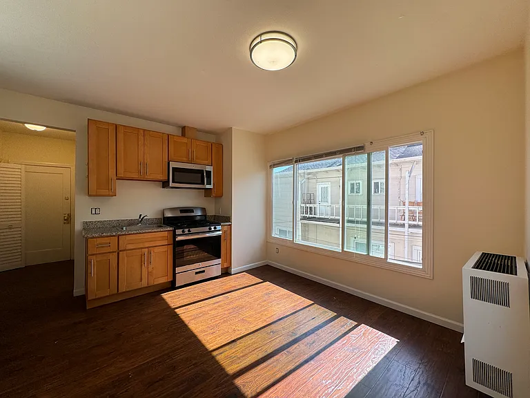 2079-87 Delaware Street — Photo 79