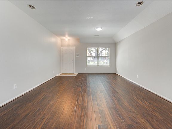 4th image of 18822 Appletree Ridge Rd