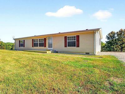 6009 E American Bottoms Rd, Bloomfield, IN, 47424