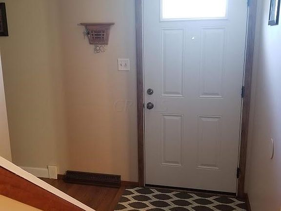 2nd image of 3292 Fairway Ln