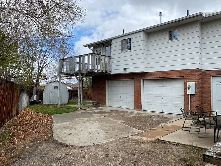 451 Mulberry Dr — Photo 2