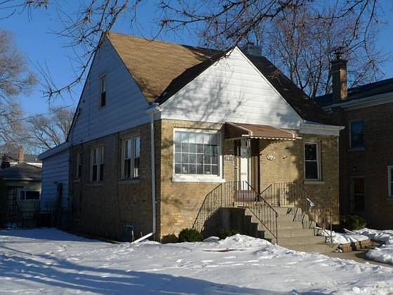 1st image of 1813 N 76th Ave