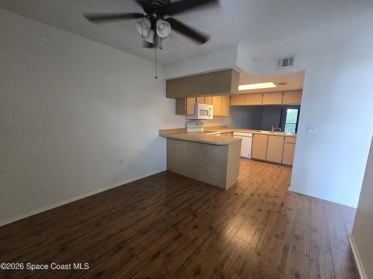 515 Landings Way #78 — Photo 8