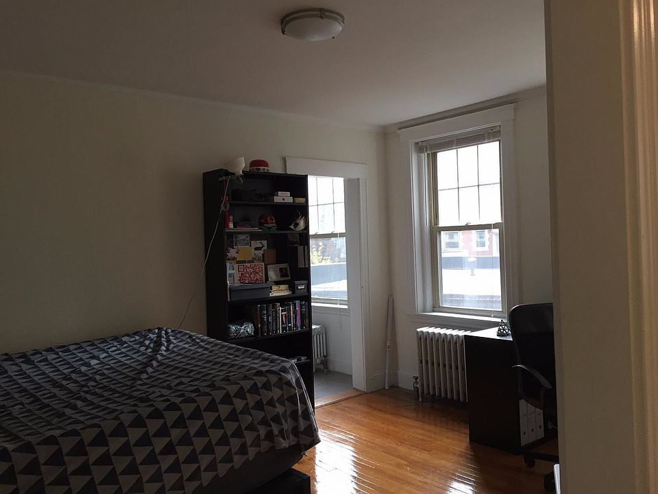 2nd image of 1850 Commonwealth Ave APT 25S