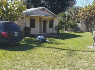 304 Derby Ave E, Auburndale, FL 33823