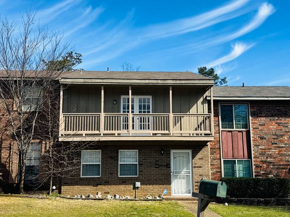 11 Pickering Dr