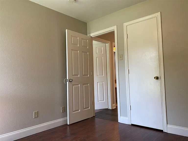 161 S Heartz Rd — Photo 10