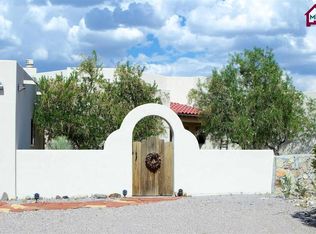5765 Vista Verde Rd, Las Cruces, NM 88005