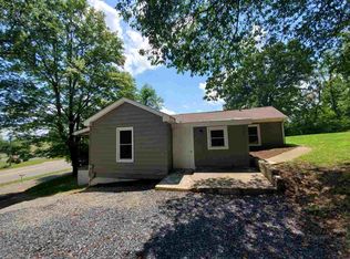 133 Howard St, Staunton, VA 24401