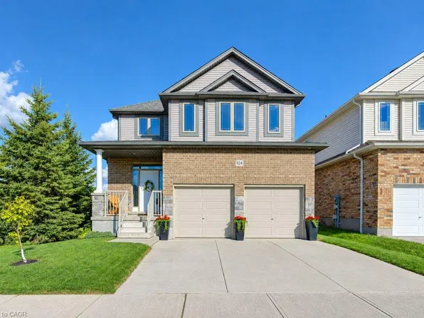524 Sundew Dr, Waterloo, ON N2V 0B8
