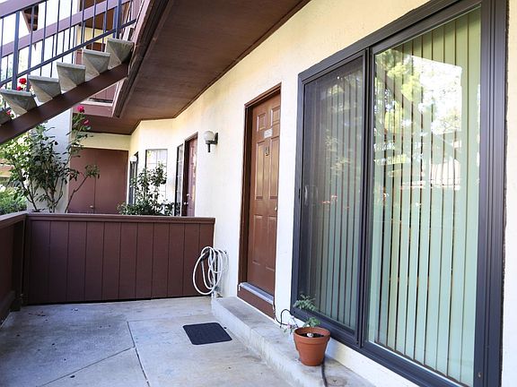 5th image of 473 Costa Mesa Ter APT D