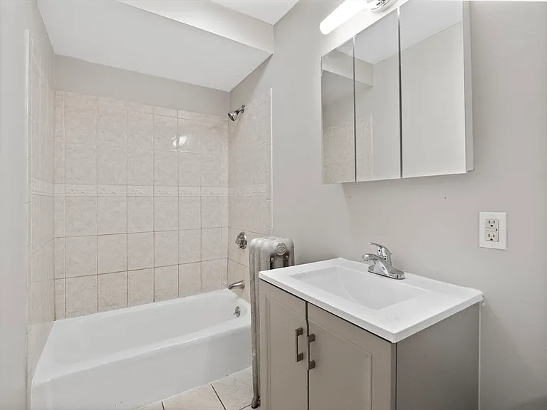 40 Ripley Rd #2 — Photo 12