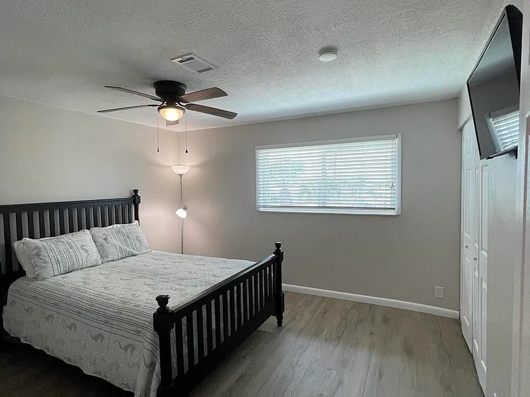1175 Jimmy Buffett Memorial Hwy #200 — Photo 43