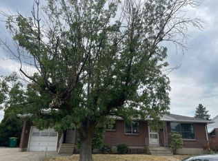 70 Sycamore Cir, Clearfield, UT 84015