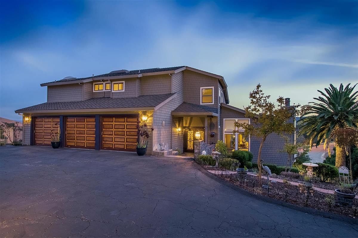 18510 Castle Hill Dr, Hill, CA 95037 Zillow