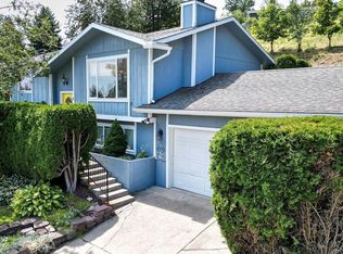 522 N 8th St, Cheney, WA 99004