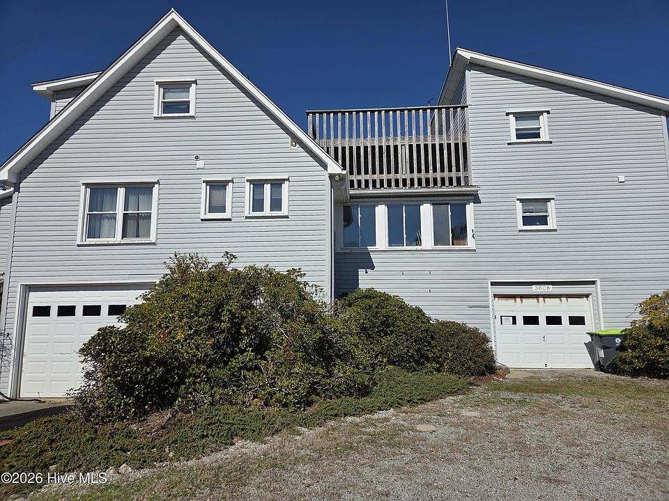 2nd image of 3608 Shoreline Drive