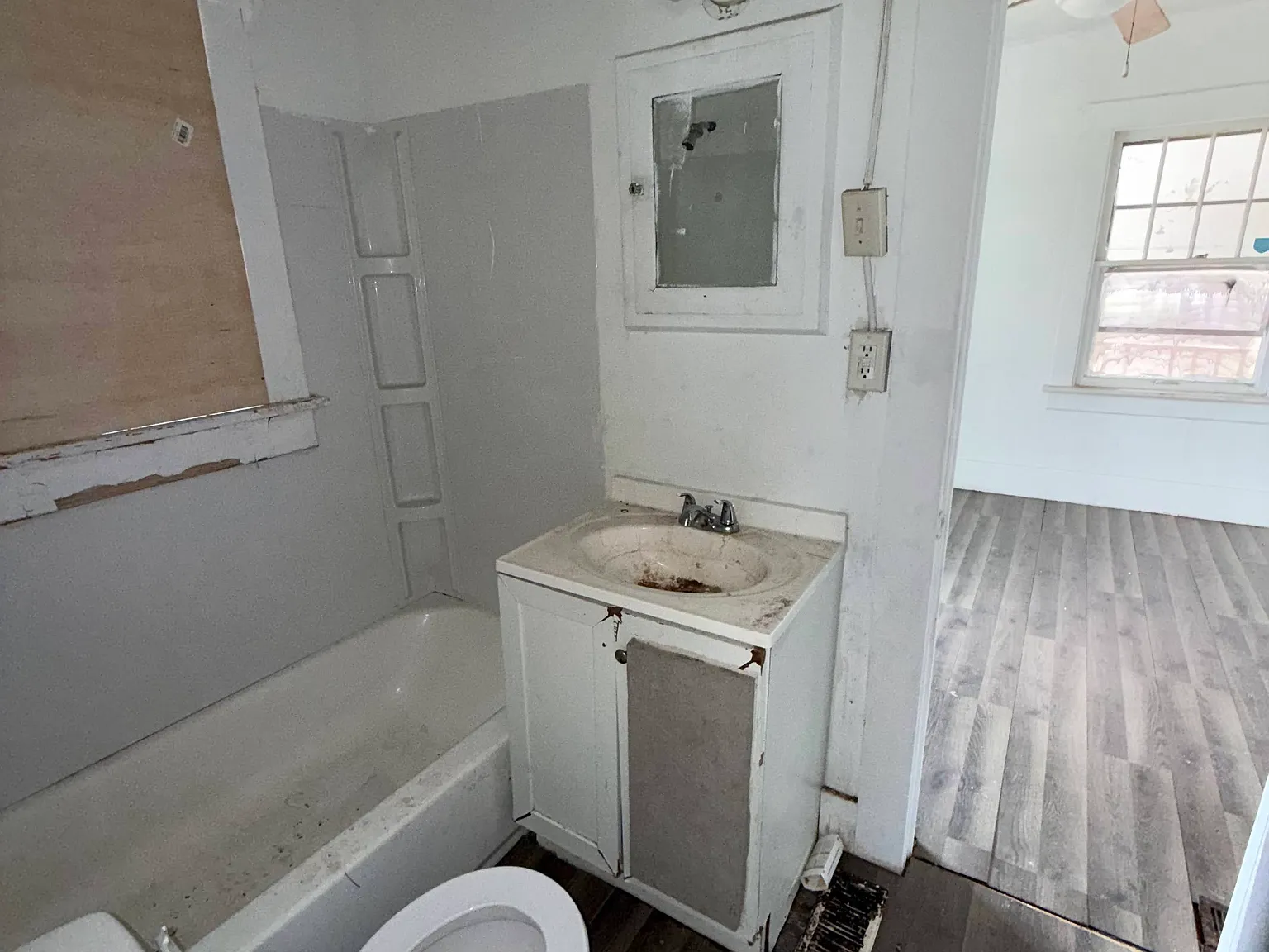3 bed, 624 sqft, $788 — Photo 4