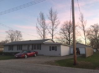 701 W Mulberry St, Robinson, IL 62454
