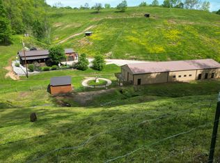 273 Quarry Rd, Walton, WV 25286