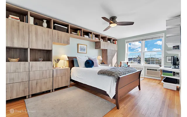 Sold by Douglas Elliman | media 15