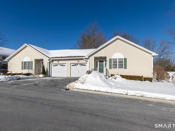 71 Cider Mill Lane, Trumbull, CT 06611