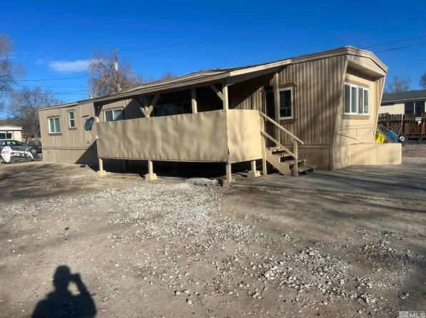 339 Short Ave, Sun Valley, NV 89433