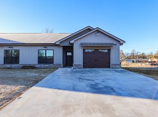 813 Violet Ct, Paducah, KY 42001