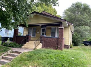 1110 Clover St, South Bend, IN 46615