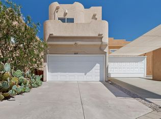 4627 Holiday Breeze Pl NE, Albuquerque, NM 87111