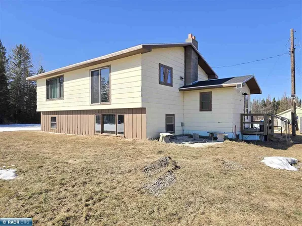 7675 Kaunonen Lake Rd, Embarrass, MN 55732