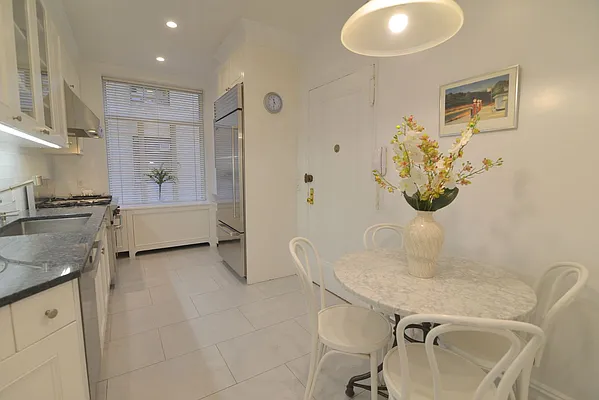 Sold by Carol E Levy | media 8