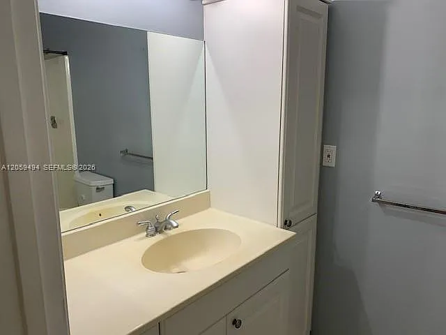 3904 NW Cinnamon Tree Cir — Photo 10