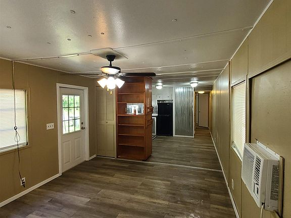 5th image of 132 Majors Rd