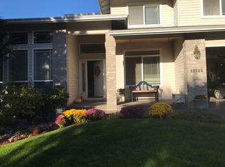13525 SE Snowfire Dr, Happy Valley, OR 97086