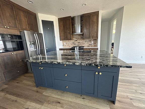 2nd image of 4473 N Foxtrail Cir