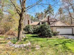 24 Corriveau Dr, Hooksett, NH 03106