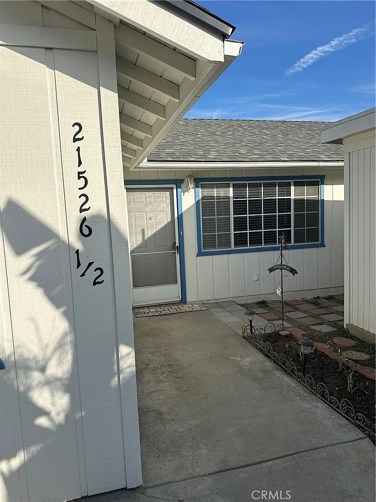 Building Photo - 21526 Juan Ave