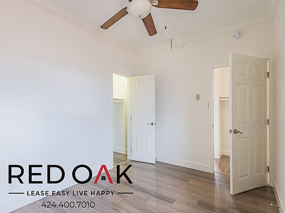 3rd image of 238 3/4 S Mariposa Ave #402