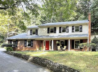 415 Willow Oak Dr SW, Roanoke, VA 24014