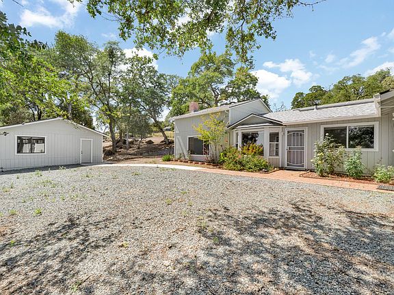 4th image of 6340 Crystal Blvd