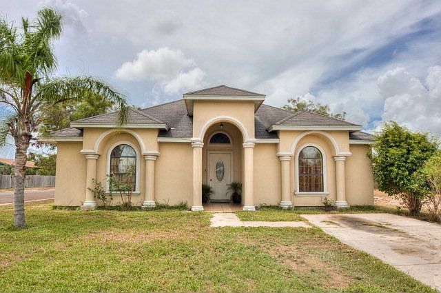 1st image of 6901 Vivero Dr
