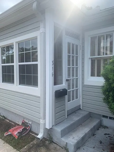 2 bed, 850 sqft, $1,500 — Photo 1