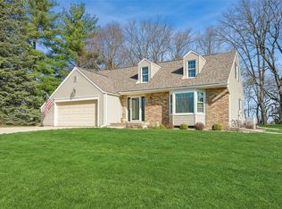 3644 Harbor Ave, Newton, IA