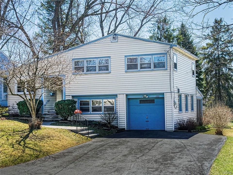 1st image of 123 Iroquois Ln