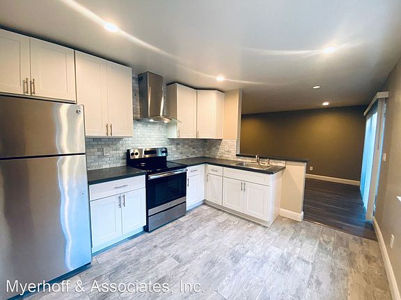2nd image of 25013-25021 Cypress Ave APT 25013-2