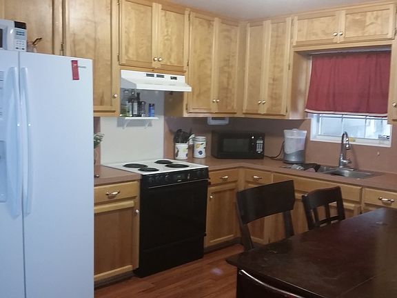 5th image of 418 E Doddridge Ave